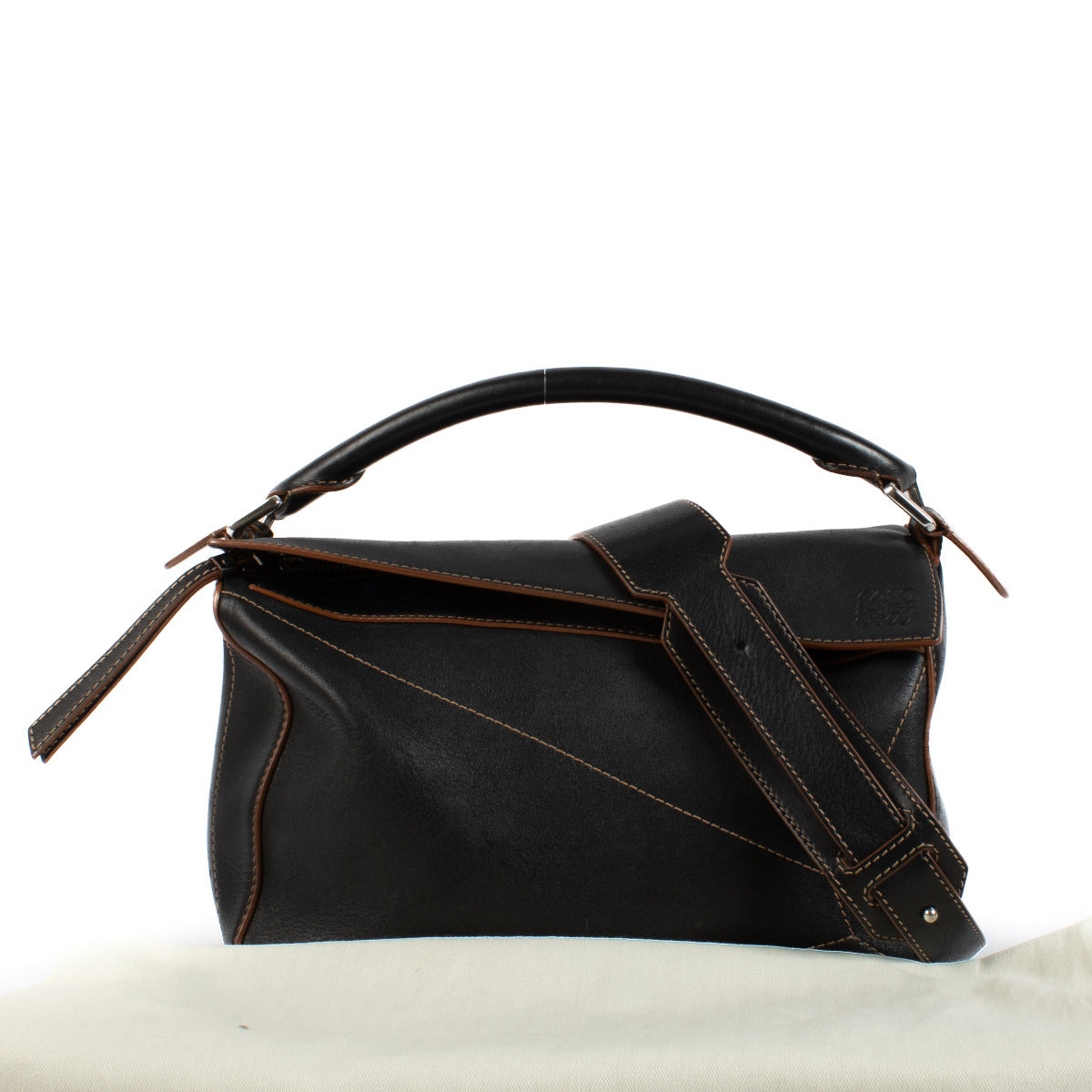 Sac Puzzle moyen noir et beige Loewe