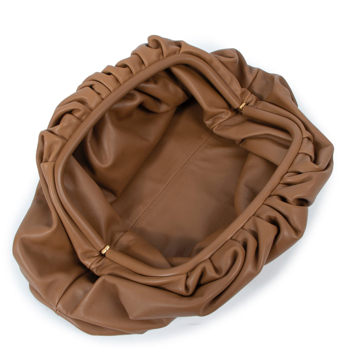 Buy an authentic second hand Bottega Veneta Caramel Teen Pouch in very good condition at Labellov