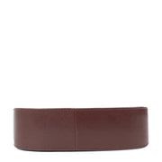 Shop safe online at Labellov in Antwerp, Brussels and Knokke this 100% authentic second hand The Row Raisin Shiny Kid Leather Half Moon Bag. Veilig online tweedehands authentieke The Row Raisin Shiny Kid Leather Half Moon handtas kopen bij Labellov.
