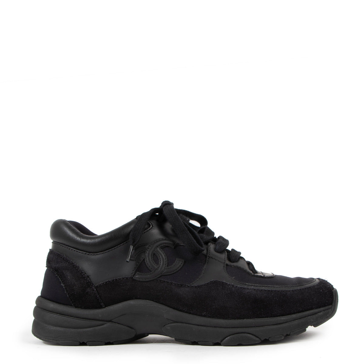 Chanel Black Leather and Suede Sneakers - size 35.5 for the best price at Labellov secondhand luxury in Antwerp, Belgium.