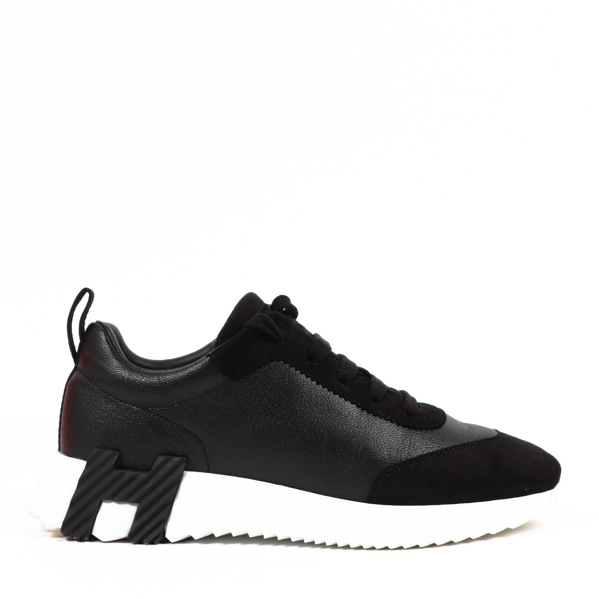Buy authentic second-hand Hermès Black Calfskin Suede Goatskin Bouncing Sneakers Size - 38 in very good condition at Labellov in Antwerp.