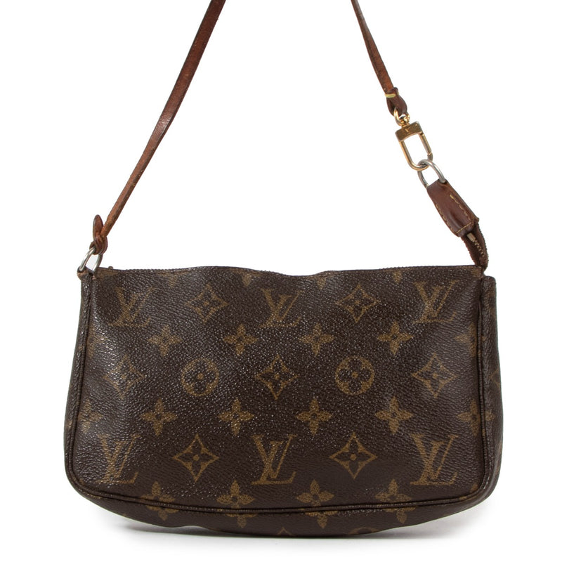 Louis Vuitton Pochette Accessoires Monogram Canvas