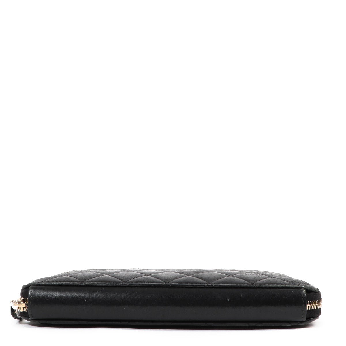 Pochette zippée classique Chanel en agneau noir