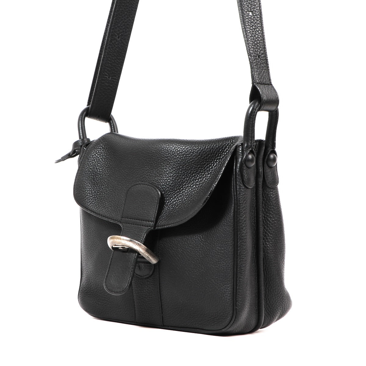 Buy an authentic second hand Delvaux Black Taurillon Crispé Brillant Baudrier Crossbody Bag in very good condition at Labellov Antwerp.
