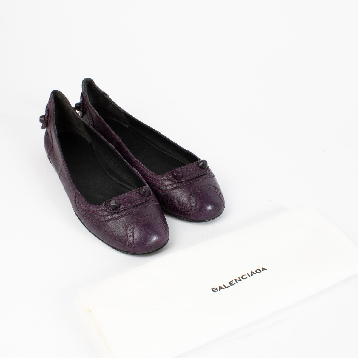 authentic preloved Balenciaga Purple Flats - size 39 on Labellov.com