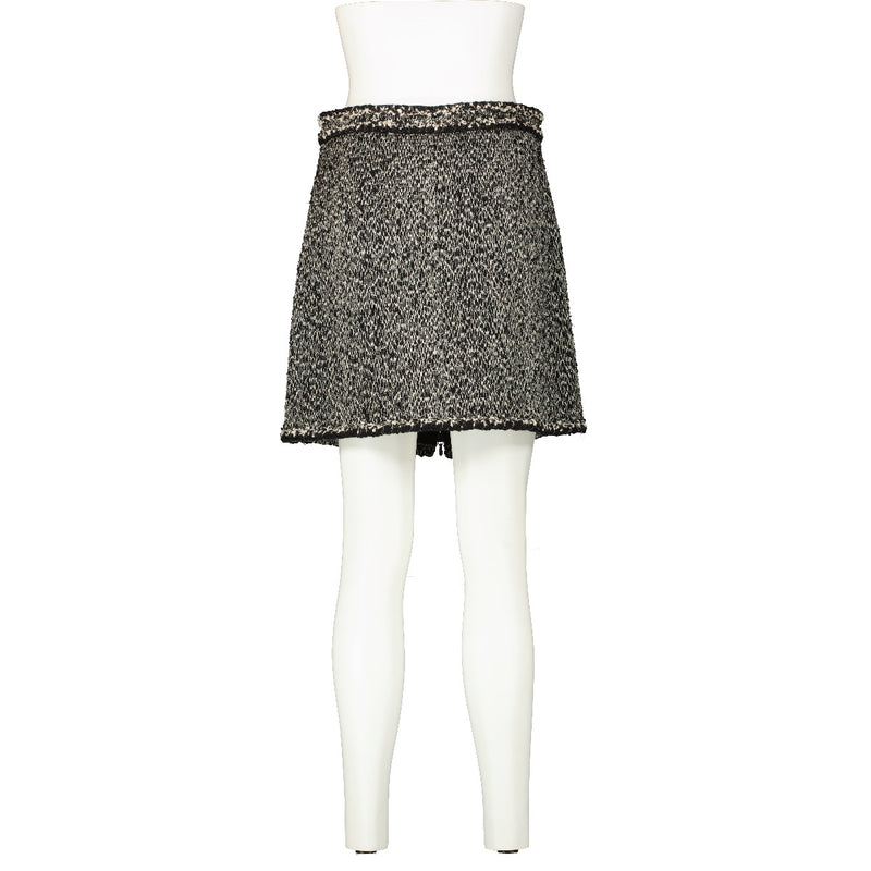 Chanel 11A Black/White Tweed Skirt