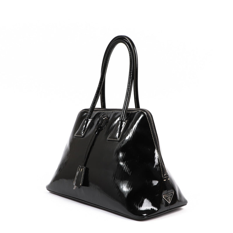Buy an authentic second-hand Prada Black Patent Leather Spazzolato Logo Top Handle Bag in very good condition at Labellov in Antwerp.