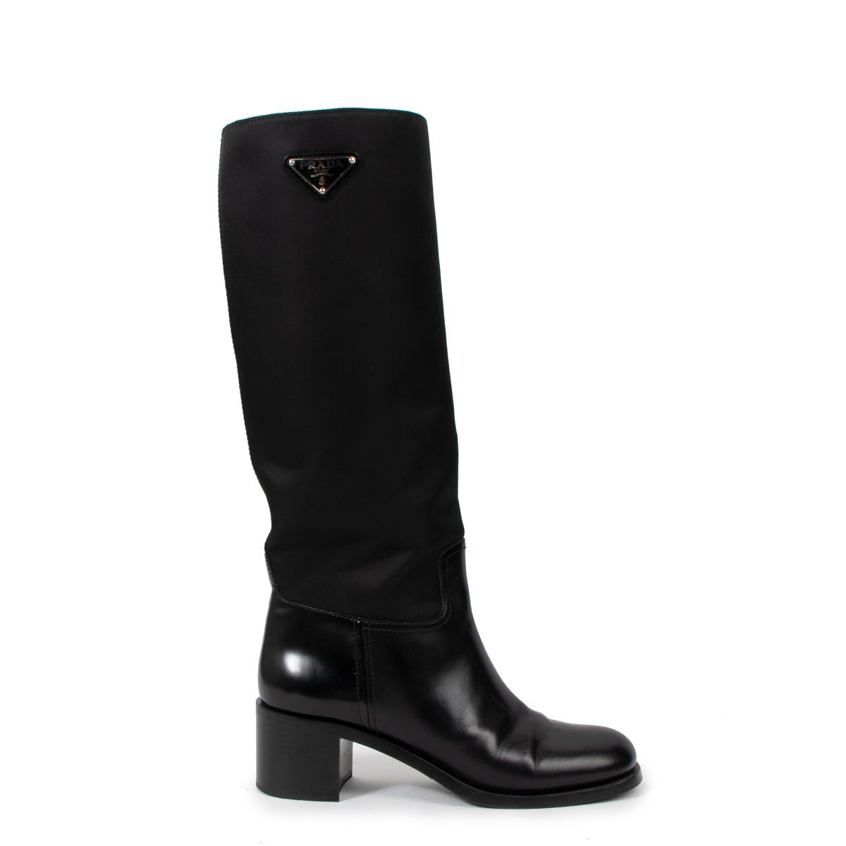 Buy authentic vintage Prada Black Brushed Leather & Nylon Boots in good condition at Labellov Antwerp.