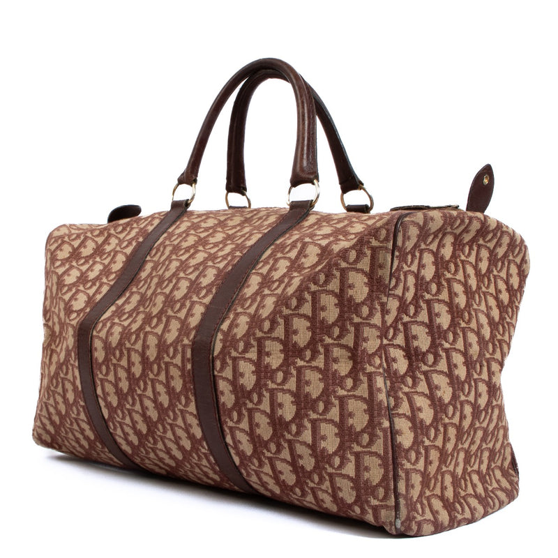 Buy this authentic second hand vintage Christian Dior Monogram Trotteur Bag at online webshop LabelLOV. Safe and secure shopping. Koop authentieke tweedehands vintage Christian Dior Monogram Trotteur Bag bij online webshop LabelLOV.