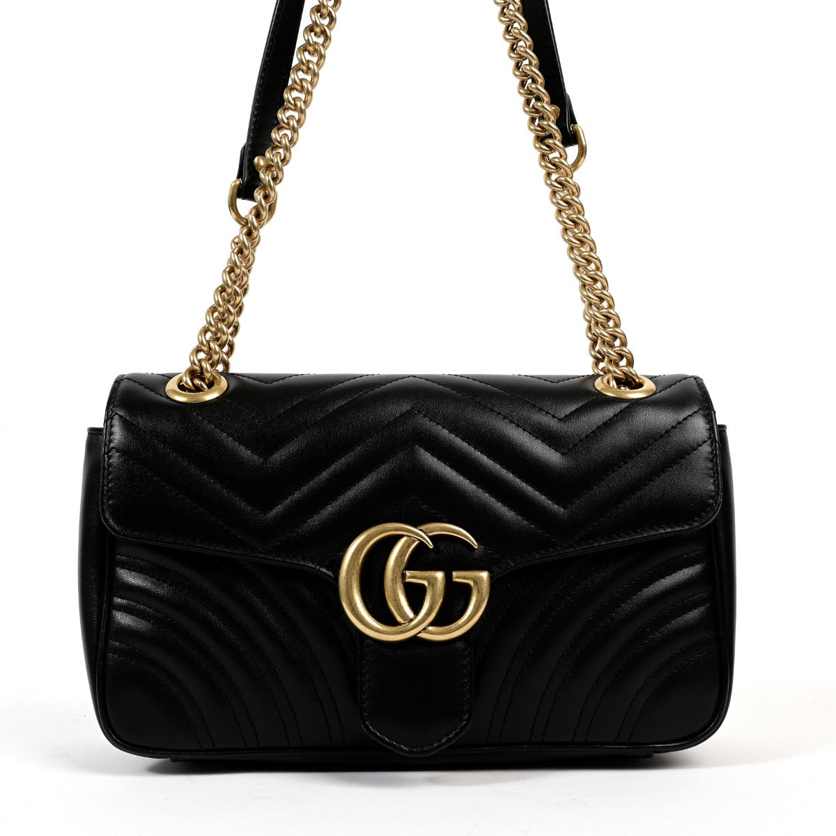 Shop safe online at Labellov in Antwerp this 100% authentic second hand Gucci Black Matelassé Small Marmont Shoulder Bag