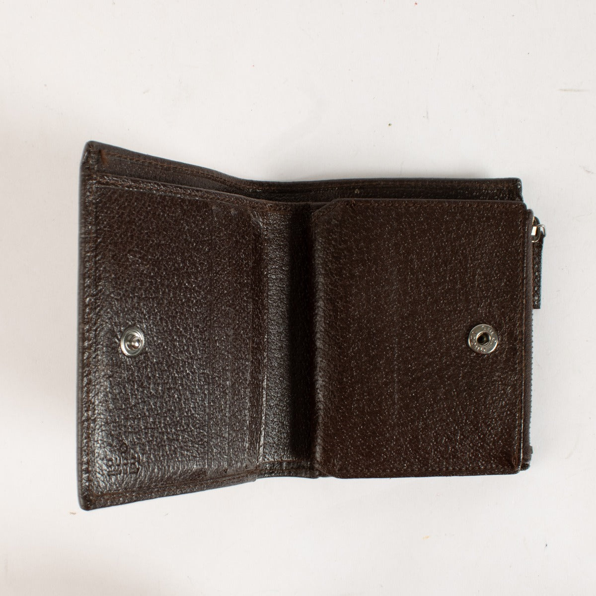 Authentic pre-loved Gucci GG Canvas Wallet on Labellov.com