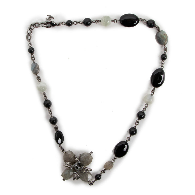 Chanel 14P Crystal Precious Stone Necklace