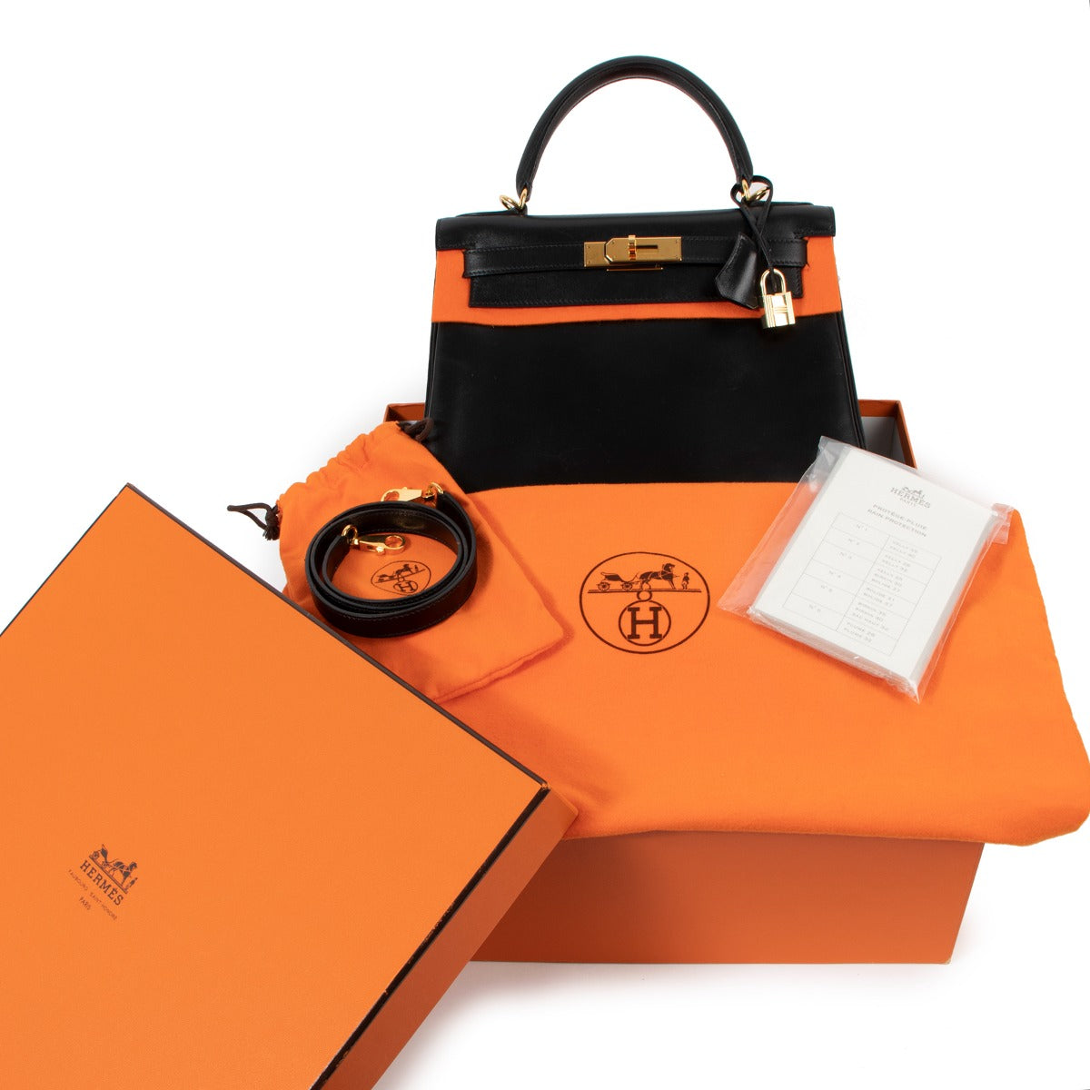 Shop Authentic Second Hand Hermes Vintage Kelly Designer Handbag By Labellov Antwerp, Labellov Brussels and Labellov Knokke