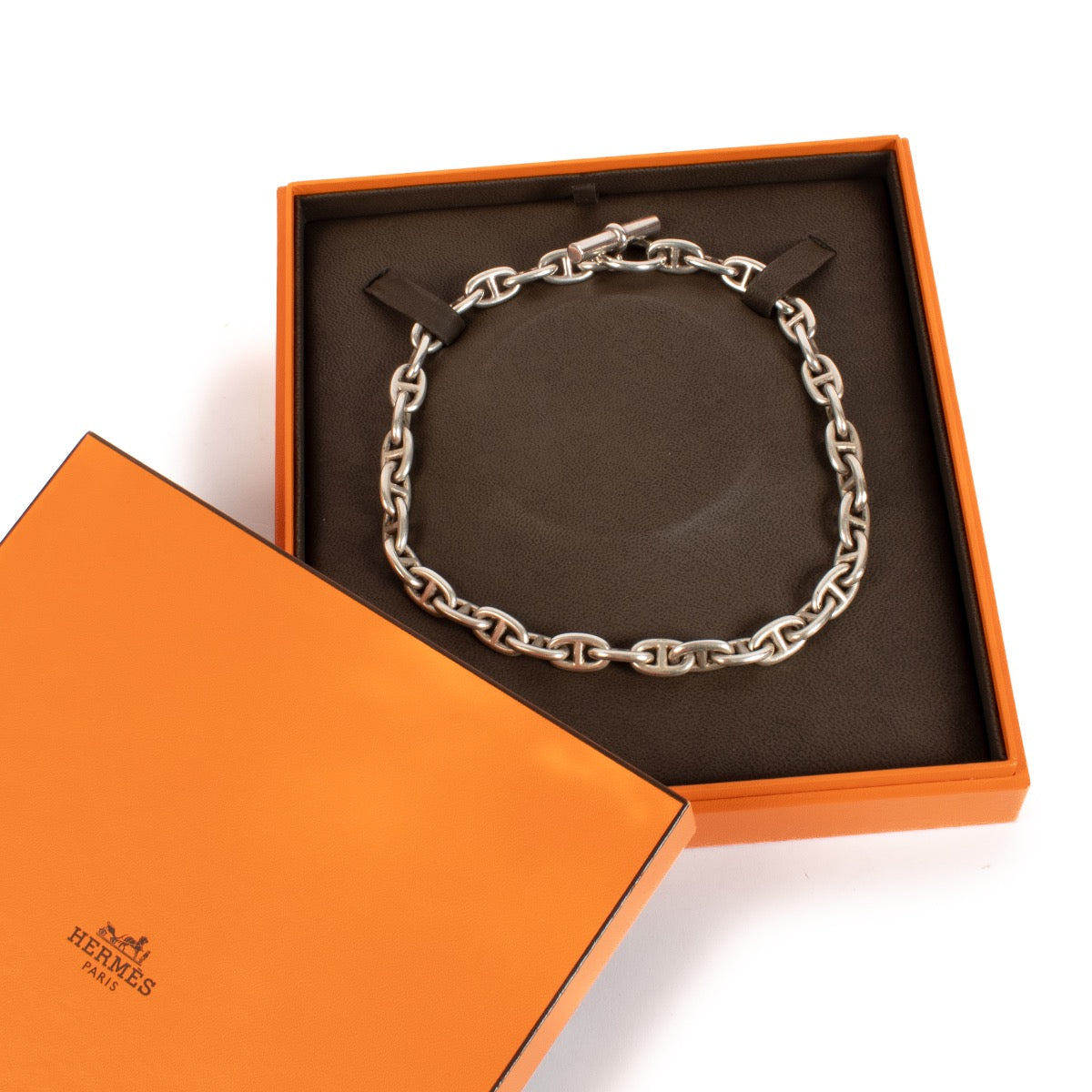 shop 100% authentic second hand Hermès Silver Chaine d'Ancre Necklace on Labellov.com