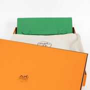 Shop the authentic Hermès Evercolor Pliplat Clutch second hand on Labellov.com.