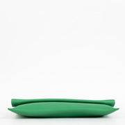 Shop the authentic Hermès Evercolor Pliplat Clutch second hand on Labellov.com.