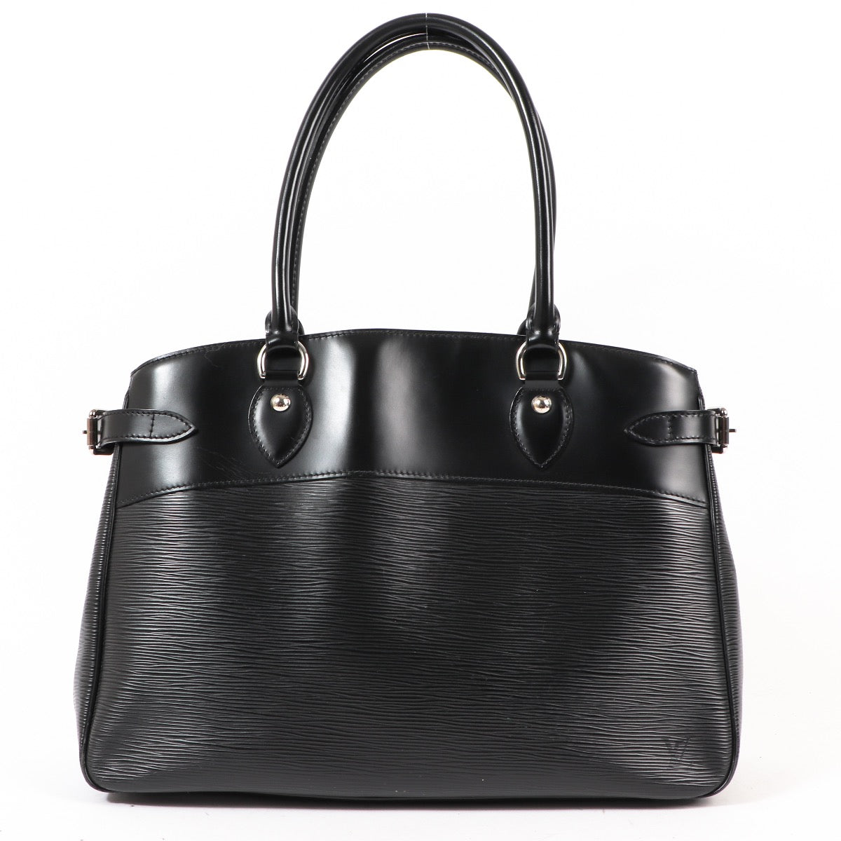 Shop safe online at Labellov in Antwerp this 100% authentic second hand Louis Vuitton Black Epi Leather Passy GM Shoulder Bag