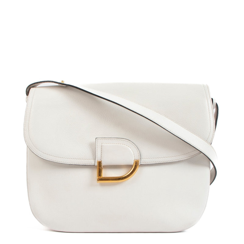 shop 100% authentic second hand Delvaux White Diligent Vintage Shoulder Bag on Labellov.com
