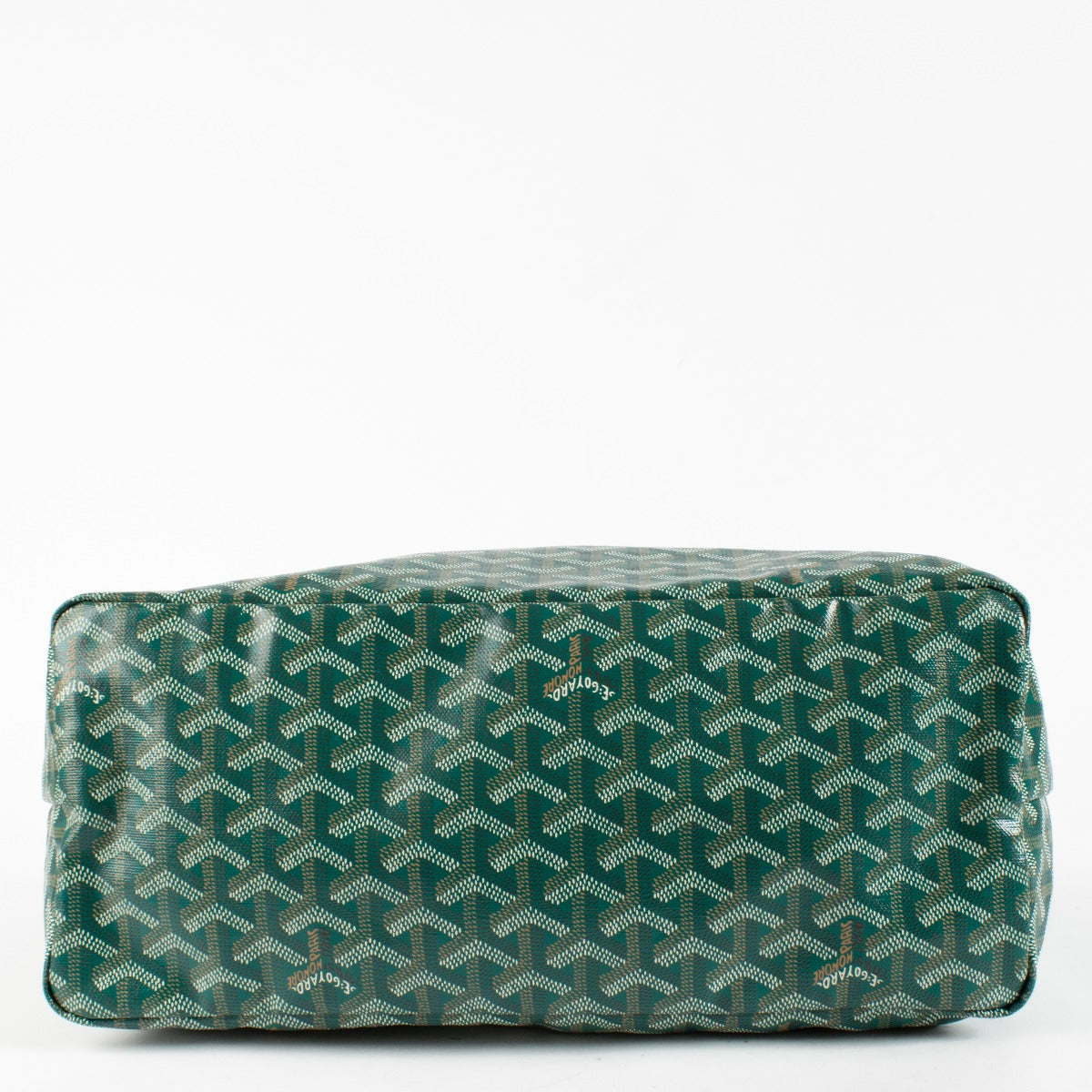 Authentic pre-loved Goyard Green Saint Louis MM Bag on Labellov.com