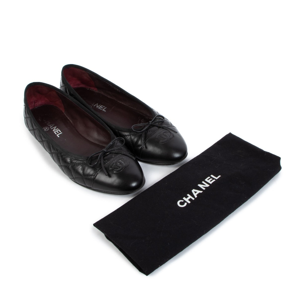 shop authentic second hand Chanel Black Quilted Ballerina Flats on Labellov.com