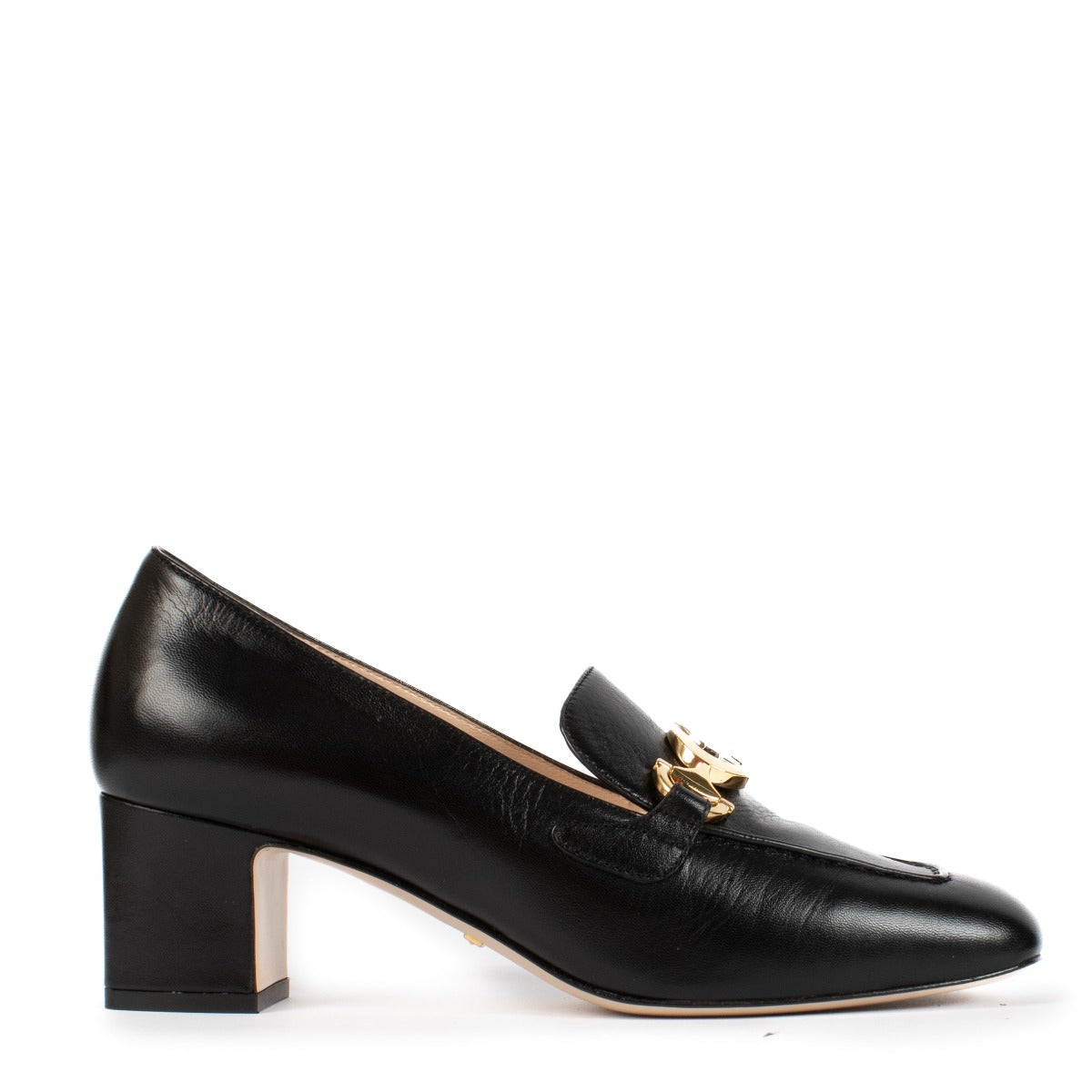 Shop safe online at Labellov in Antwerp, Brussels and Knokke this 100% authentic second hand Gucci Black Leather Malaga Kid Zumi Mid-Heel Loafers - Size 38
