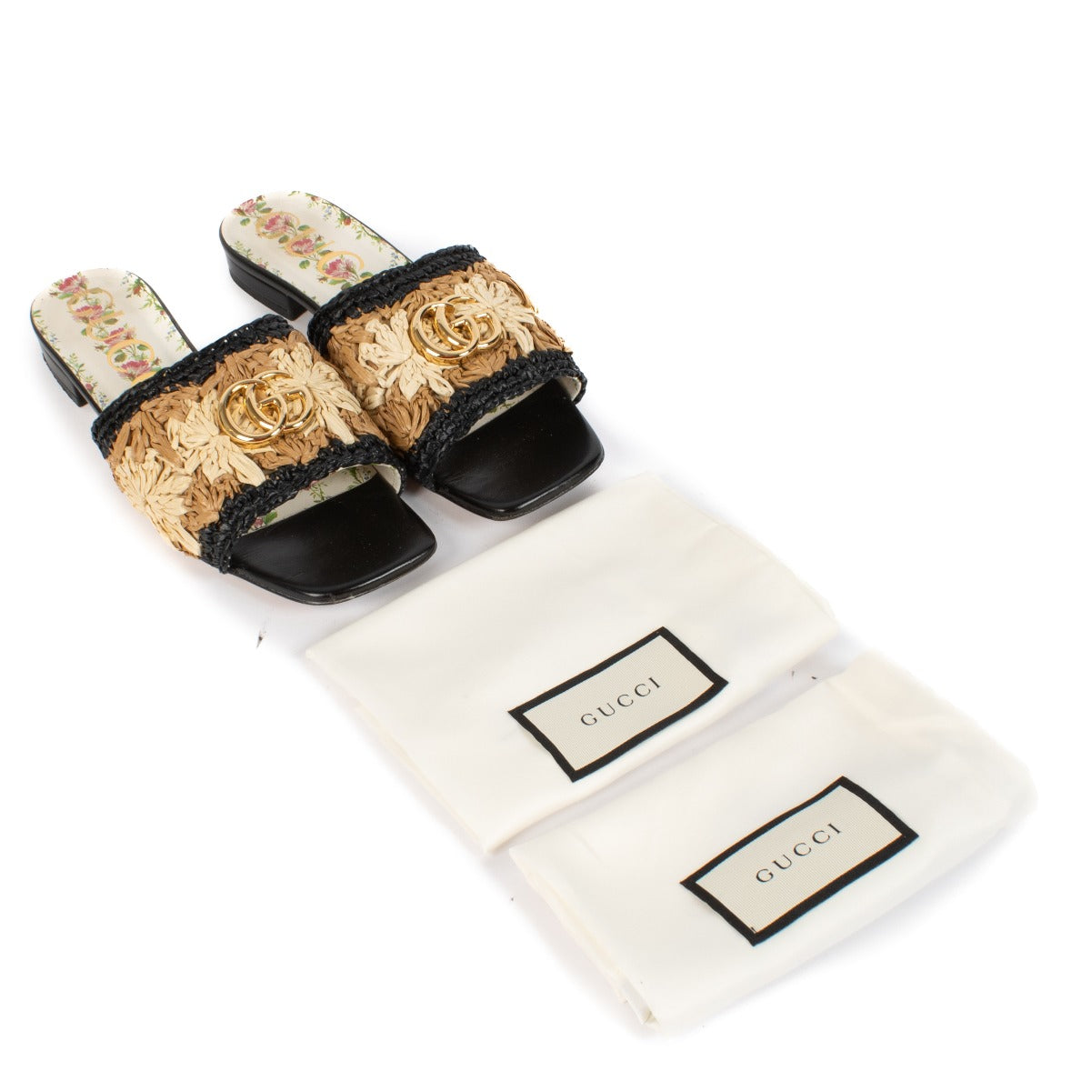 Shop safe online at Labellov in Antwerp, Brussels and Knokke this 100% authentic second hand Gucci Multicolor Raffia GG Marmont Mules - Size 38