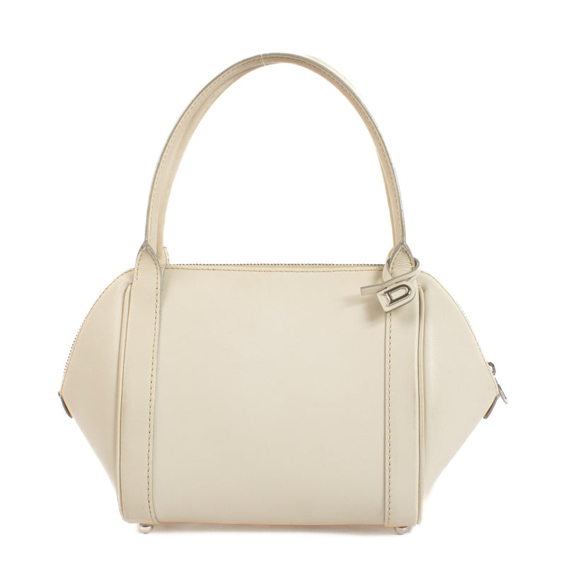 Shop safe online at Labellov in Antwerp and Knokke this 100% authentic second hand Delvaux Cream Mini Perle Top Handle Bag