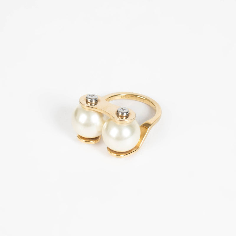 Authentic pre-loved Louis Vuitton Gold Tone Metal Speedy Pearl Ring - Size 55 on Labellov.com