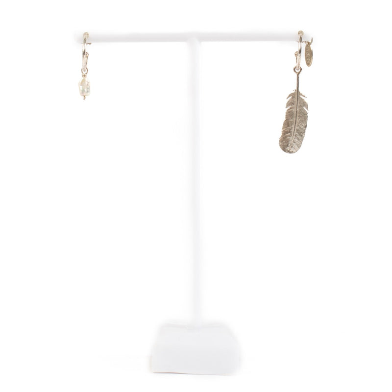Shop safe online at Labellov in Antwerp, Brussels and Knokke this 100% authentic second hand Wouters & Hendrix Silver Earrings