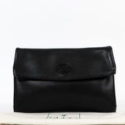 Buy an authentic secondhand Gucci Black Leather Clutch in very good condition at Labellov Antwerp Brussel Knokke.
