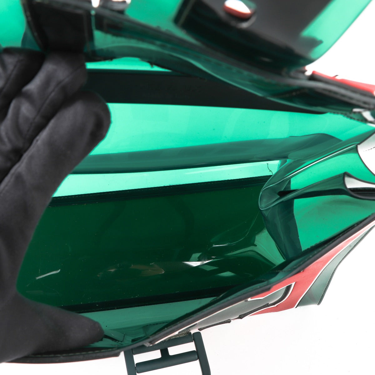 Delvaux Groene Vinyl Brillant Hero Handtas