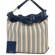 Buy an authentic second-hand Delvaux Crocus Toile De Cuir Shoulder Bag in very good condition at Labellov in Antwerp.