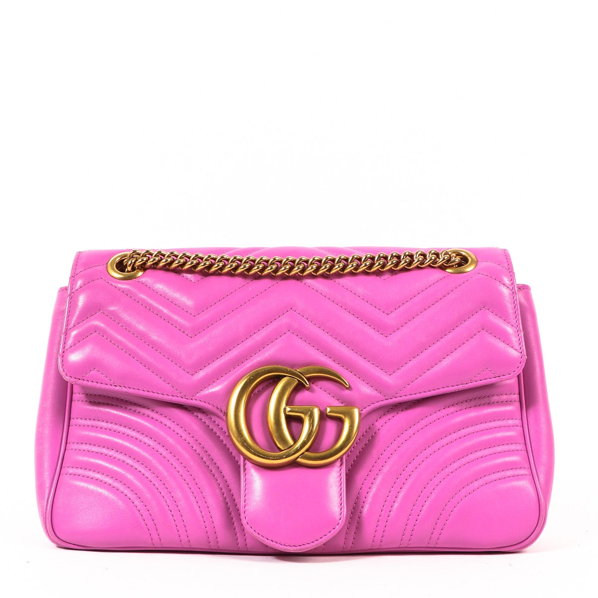 Shop Safe online at Labellov in Antwerp this 100% authentic second hand Gucci Pink Matelassé Leather Medium GG Marmont Bag