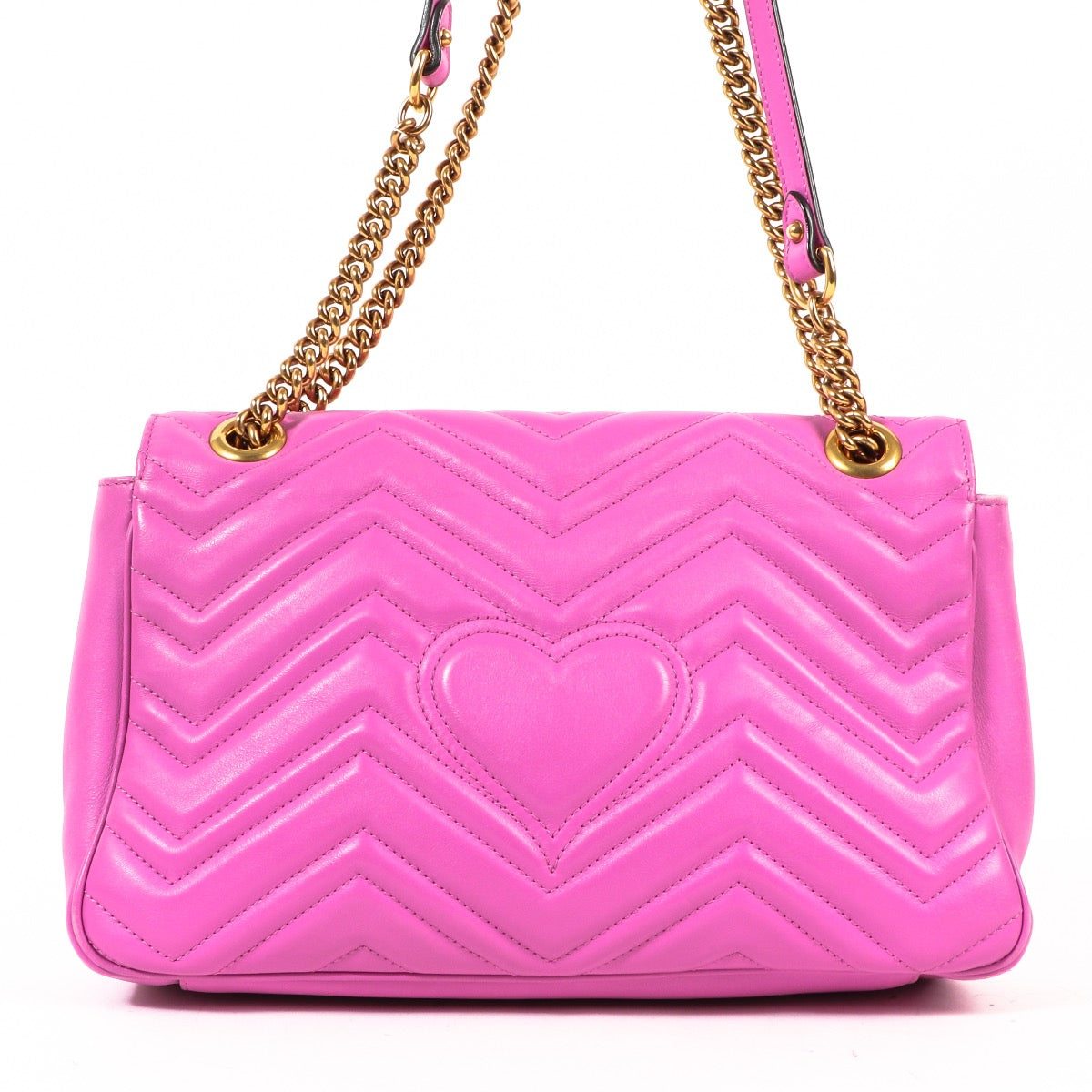 Shop Safe online at Labellov in Antwerp this 100% authentic second hand Gucci Pink Matelassé Leather Medium GG Marmont Bag