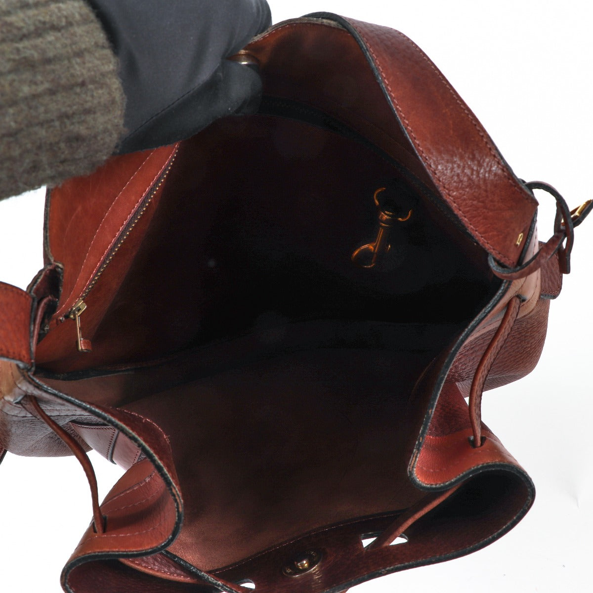Sac bandoulière vintage en cuir marron Delvaux