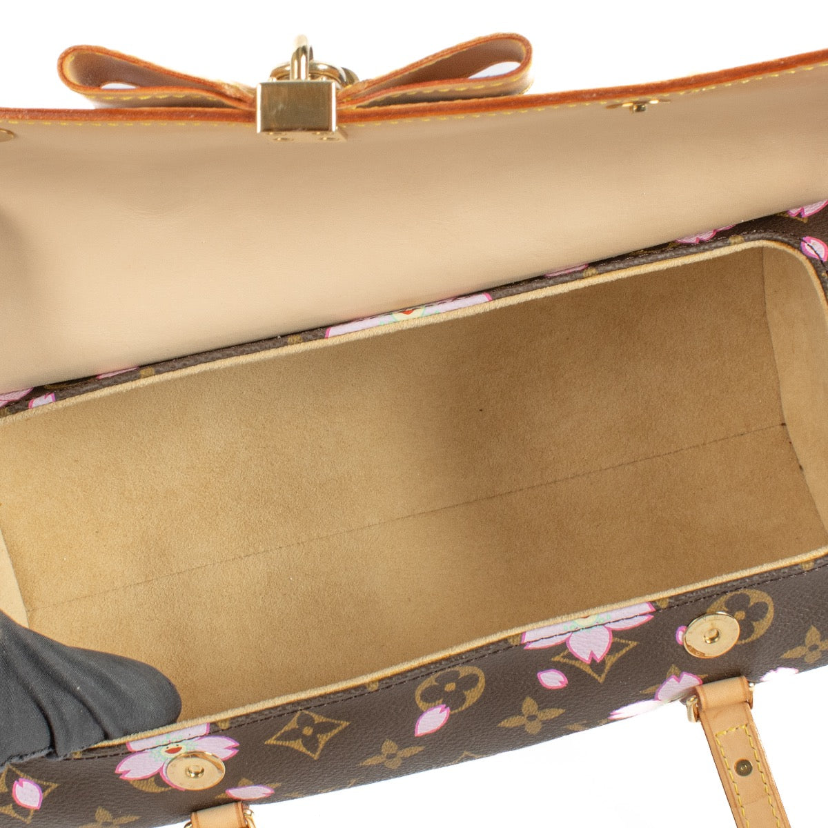 Authentic second hand Louis Vuitton Monogram Cherry Blossom Papillon on Labellov.com