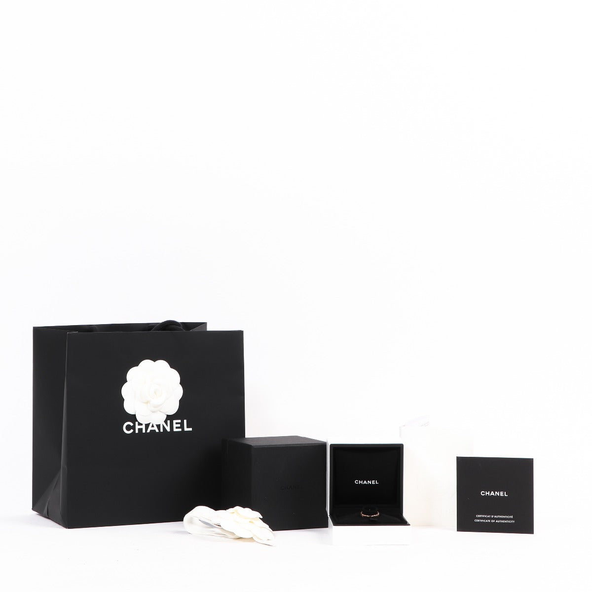 authentic second hand chanel brand new coco crush ring by labellov brussels, labellov antwerp and labellov knokke