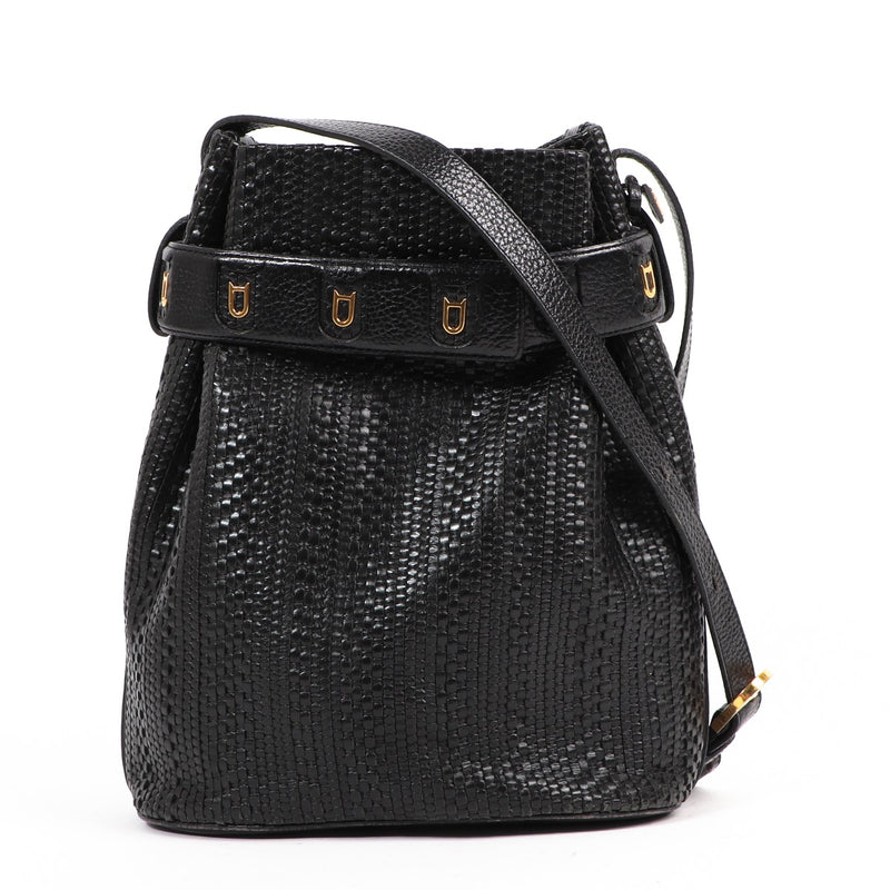 Shop safe online at Labellov in Antwerp this 100% authentic second hand Delvaux Black Toile De Cuir Calicot Crossbody Bag