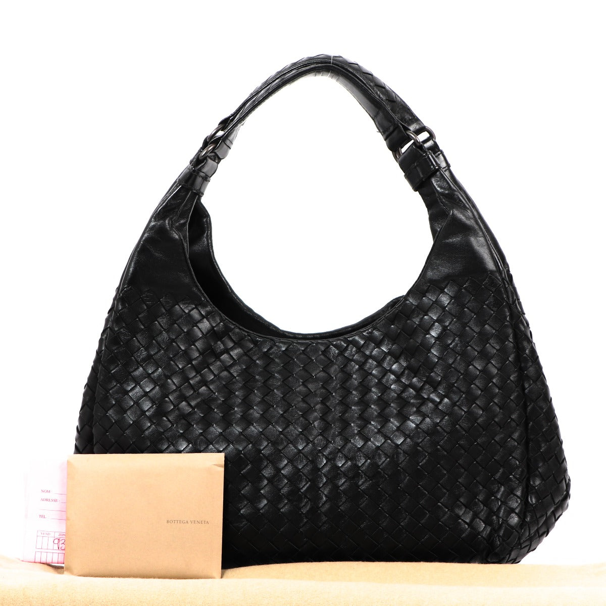 Buy online authentic second hand Bottega Veneta Black Intrecciato Shoulder Bag in very good condition at Labellov in Antwerp Brussel, Knokke