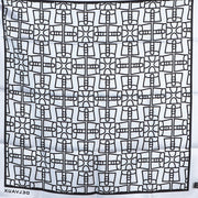 Buy a vintage second-hand Delvaux Multicolor Satin Carré Brillant Magique Twill De Soie Scarf in very good condition at Labellov in Antwerp.