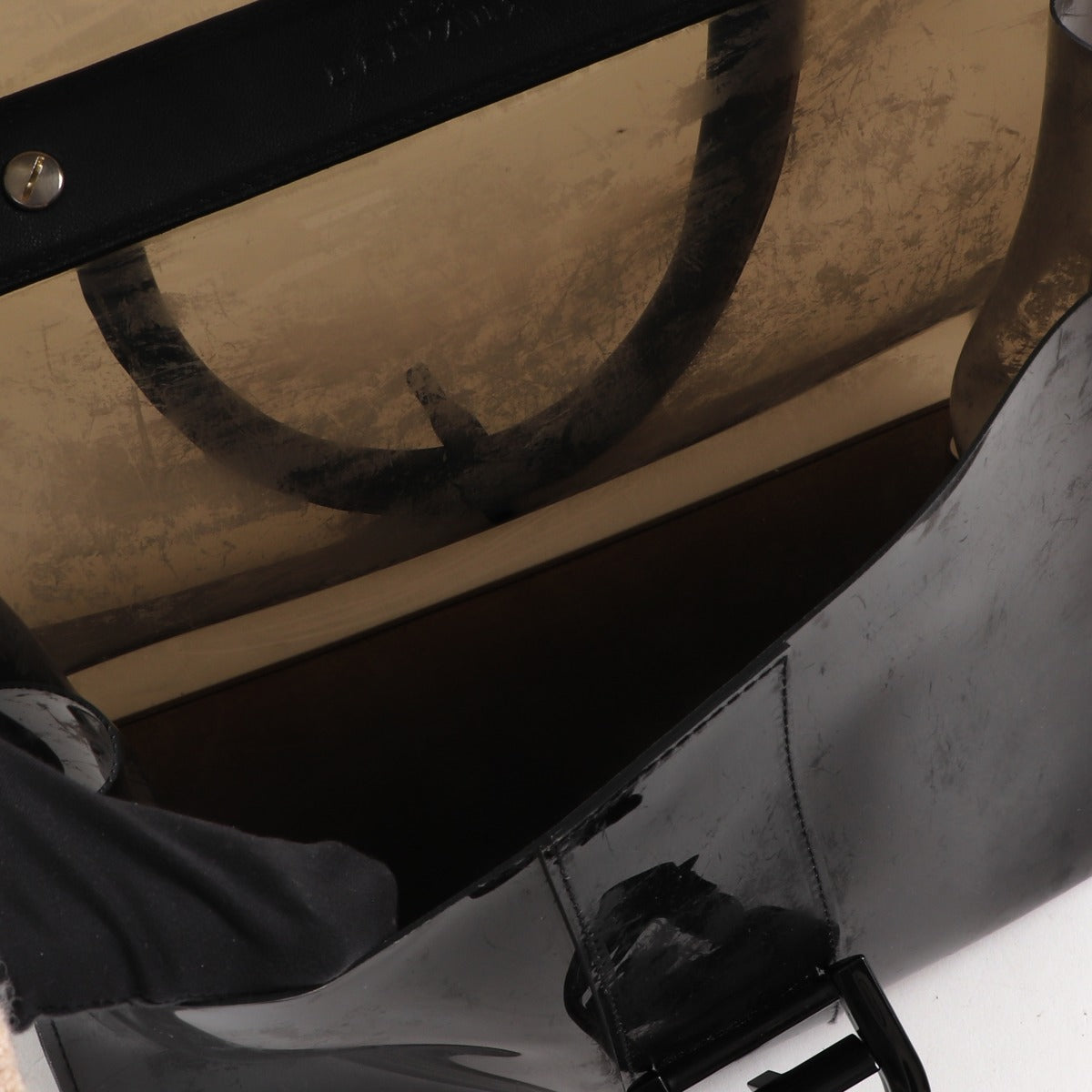 Buy a vintage second-hand Delvaux Black Vinyl Brillant Troublant Top Handle Bag in good condition at Labellov in Antwerp.
