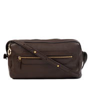 Delvaux Brown Leather Crossbody Bag. Authentieke tweedehands Delvaux handtassen bij LabelLOV Antwerpen. Authentique seconde-main luxury en ligne webshop LabelLOV. Authentic preloved Delvaux handbags at LabelLOV Antwerp.