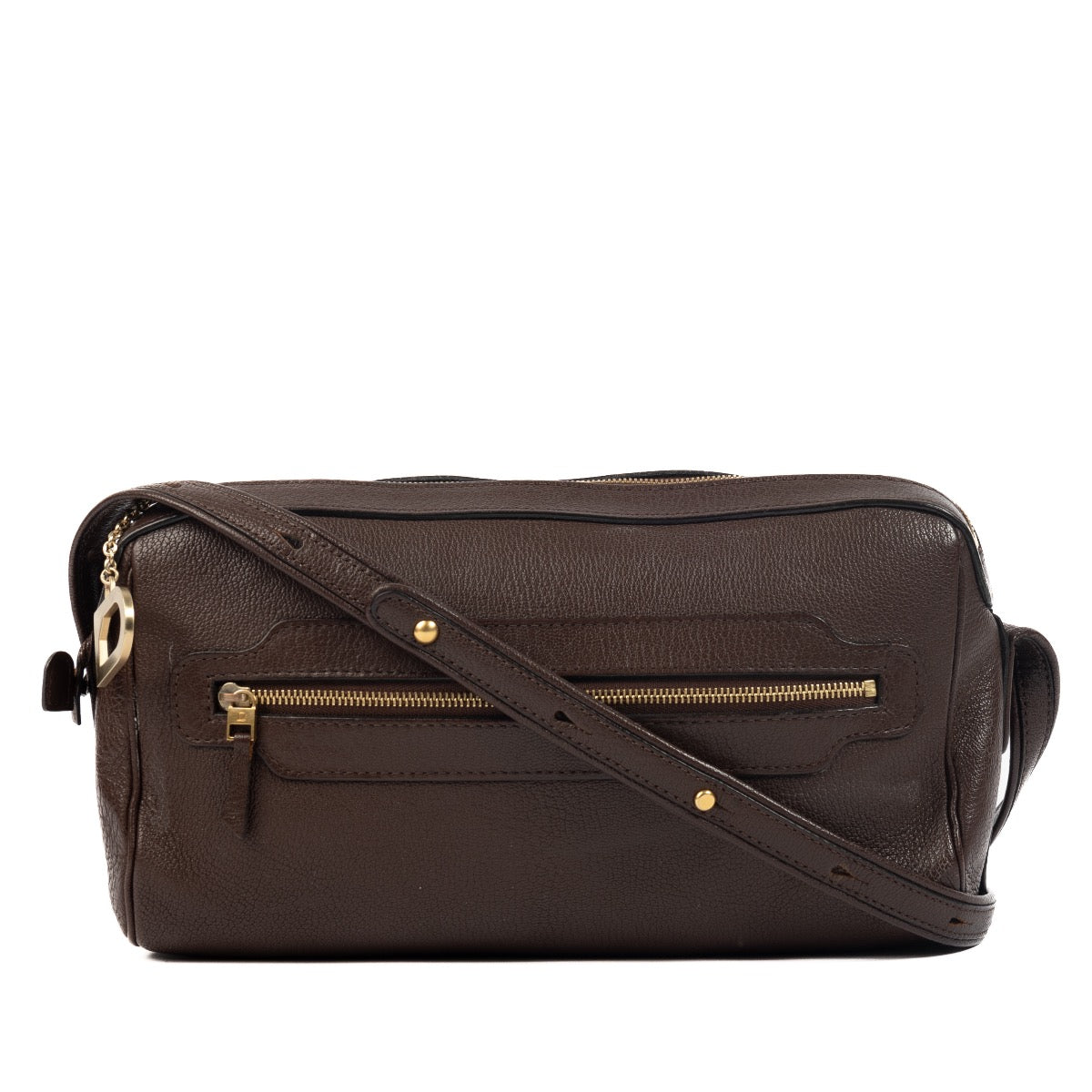Delvaux Brown Leather Crossbody Bag. Authentieke tweedehands Delvaux handtassen bij LabelLOV Antwerpen. Authentique seconde-main luxury en ligne webshop LabelLOV. Authentic preloved Delvaux handbags at LabelLOV Antwerp.