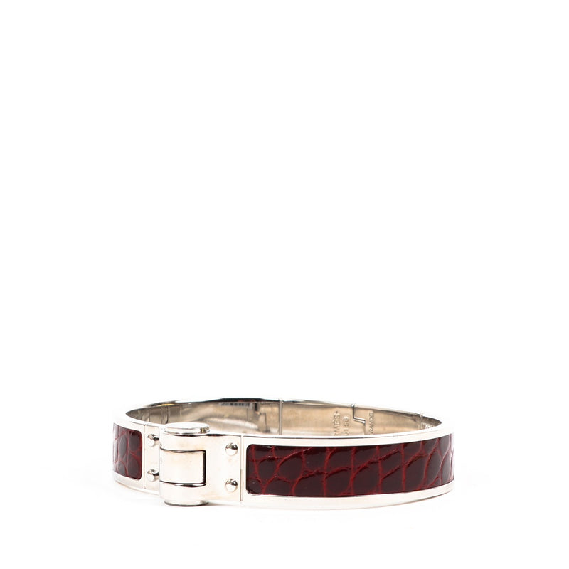 Buy a Hermès Alligator Charnière Cuir Palladium - Plated Hinged Bracelet in very good condition at Labellov in Antwerp.