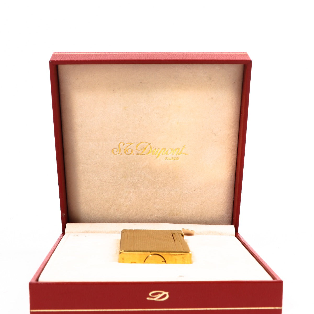 Buy an authentic second-hand S.T. Dupont Gold-Plated Ligne 2 Vintage Lighter in good condition at Labellov in Antwerp.
