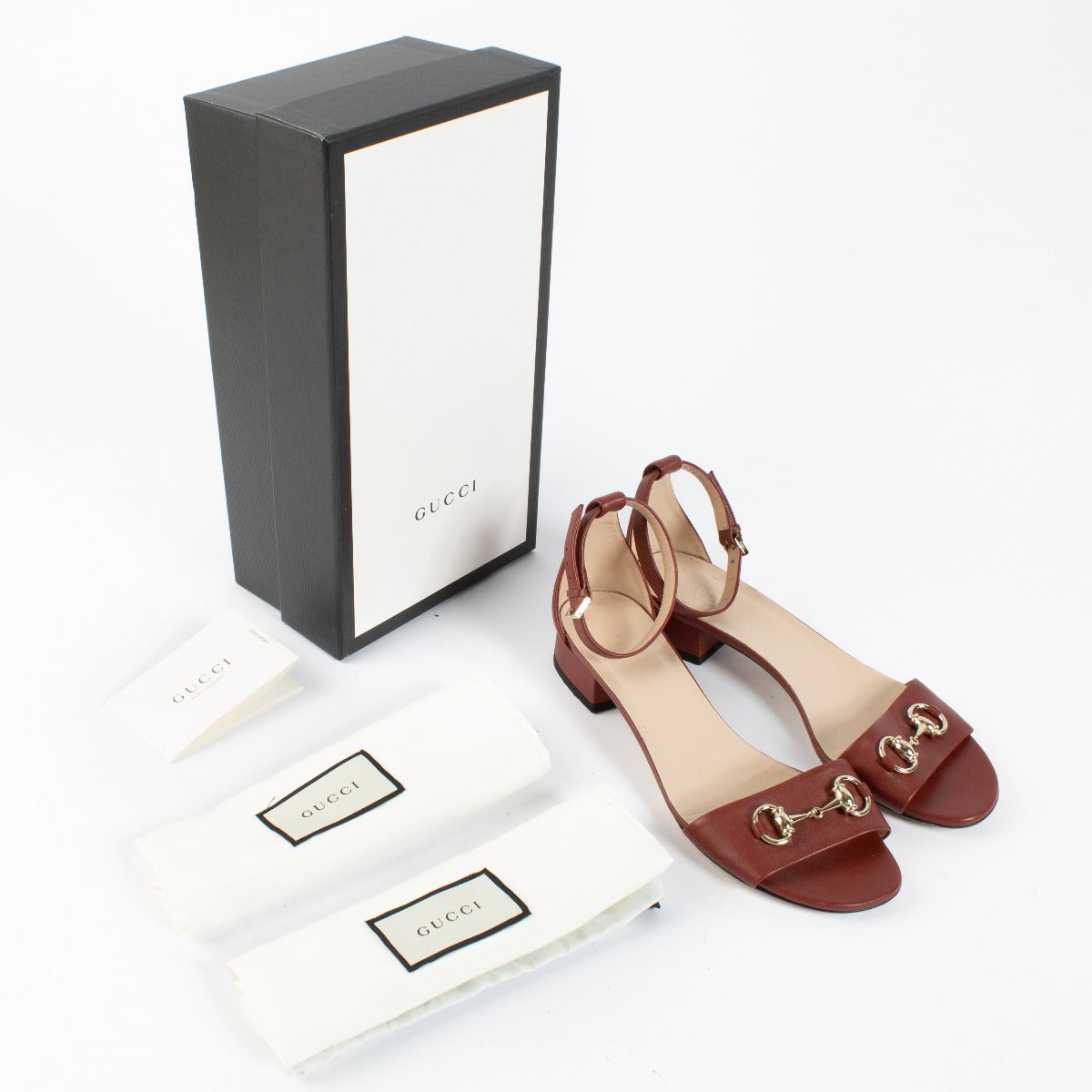 shop 100% authentic second hand Gucci Red Horsebit Sandals - Size 39 on Labellov.com