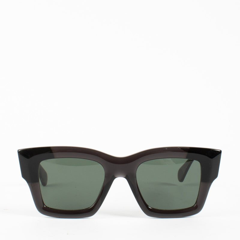 shop 100% authentic second hand Jacquemus Black Baci Sunglasses on www.labellov.com