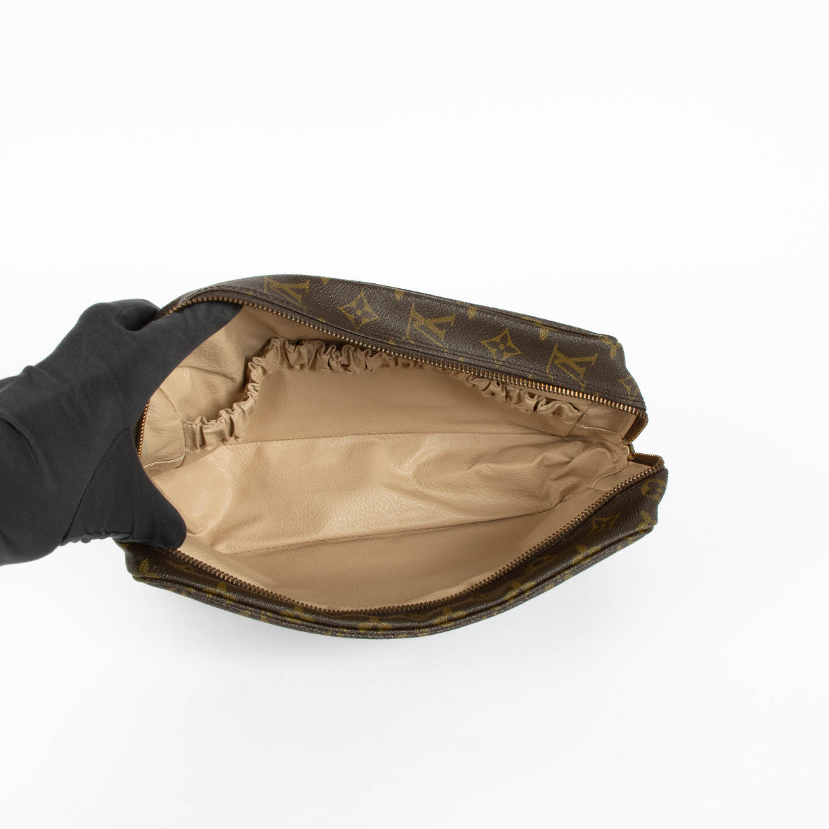 Louis Vuitton Monogram Pouch