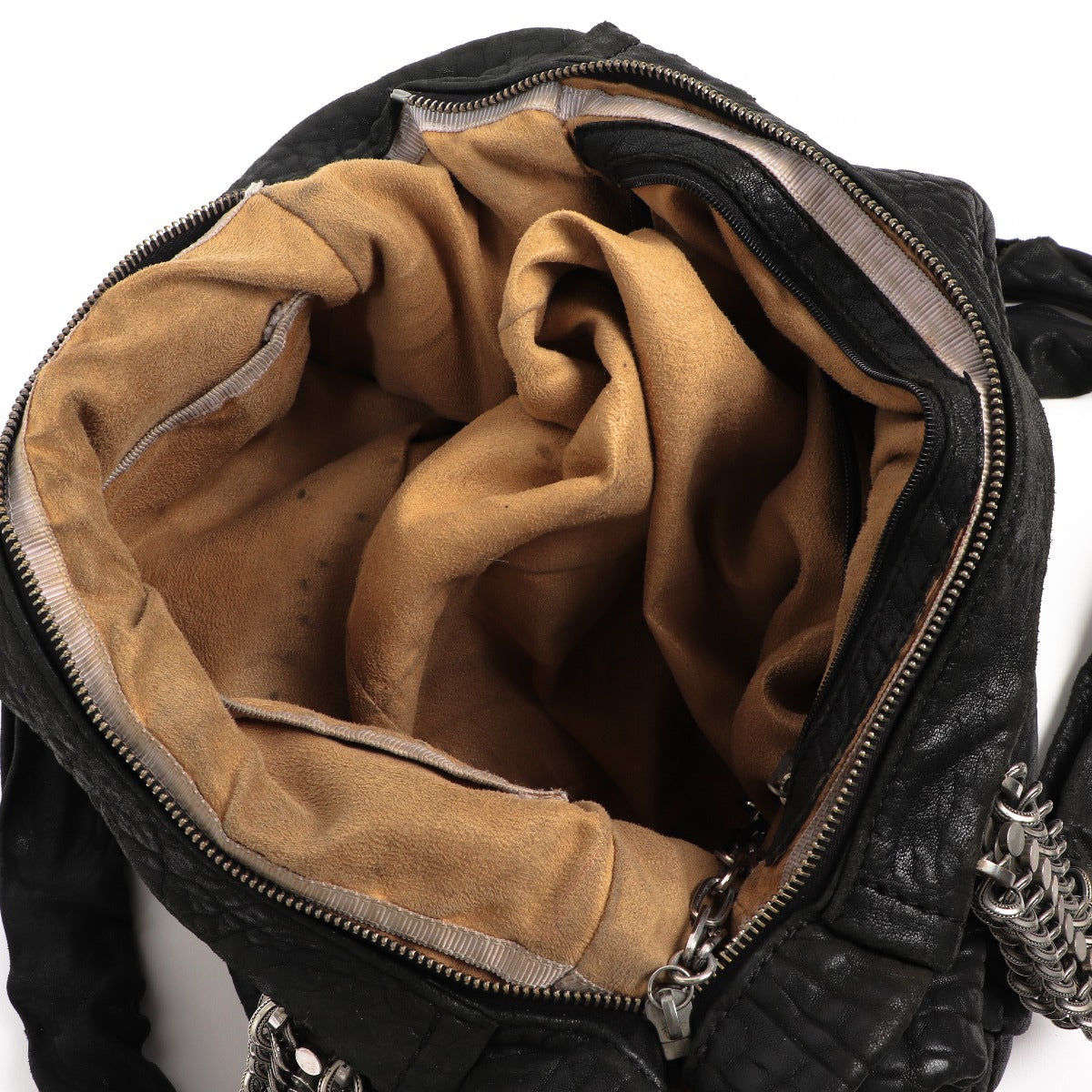 Buy an authentic second-hand Jimmy Choo Black Leather Shoulder Bag in preloved condition at Labellov in Antwerp.