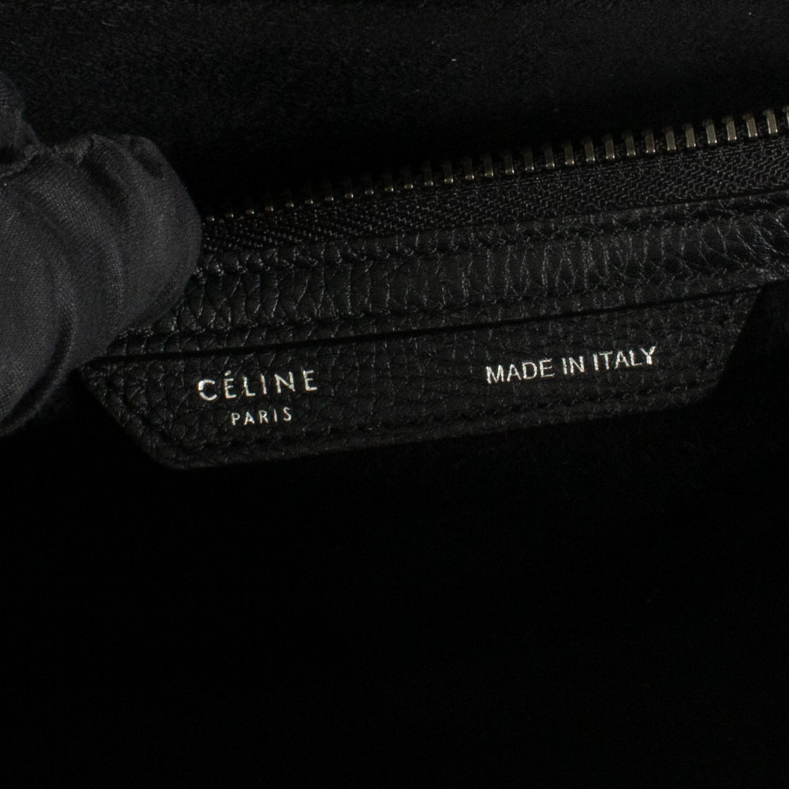 Sac Mini Luggage Celine en cuir de veau grainé noir
